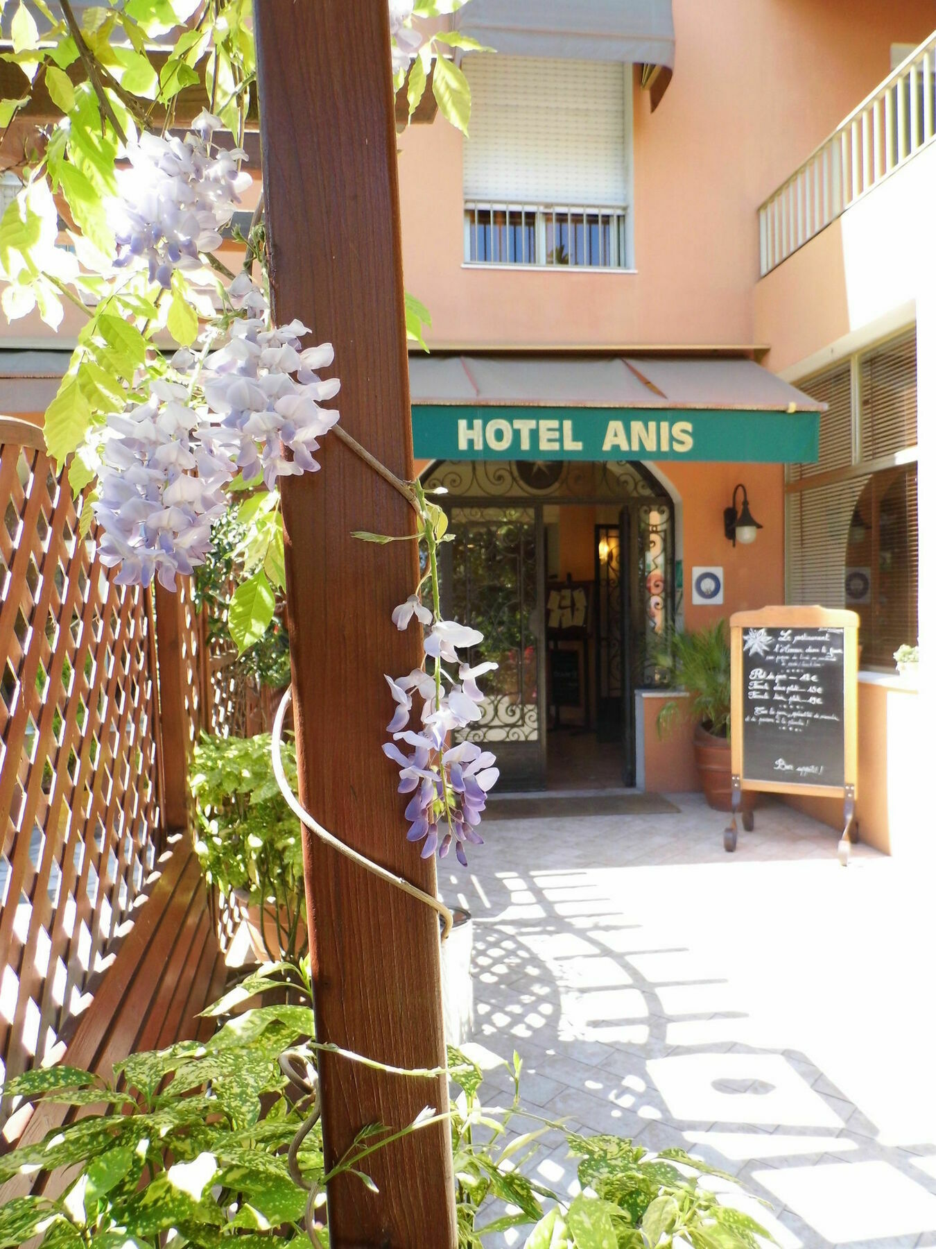 Anis Hotel Nice Exterior foto